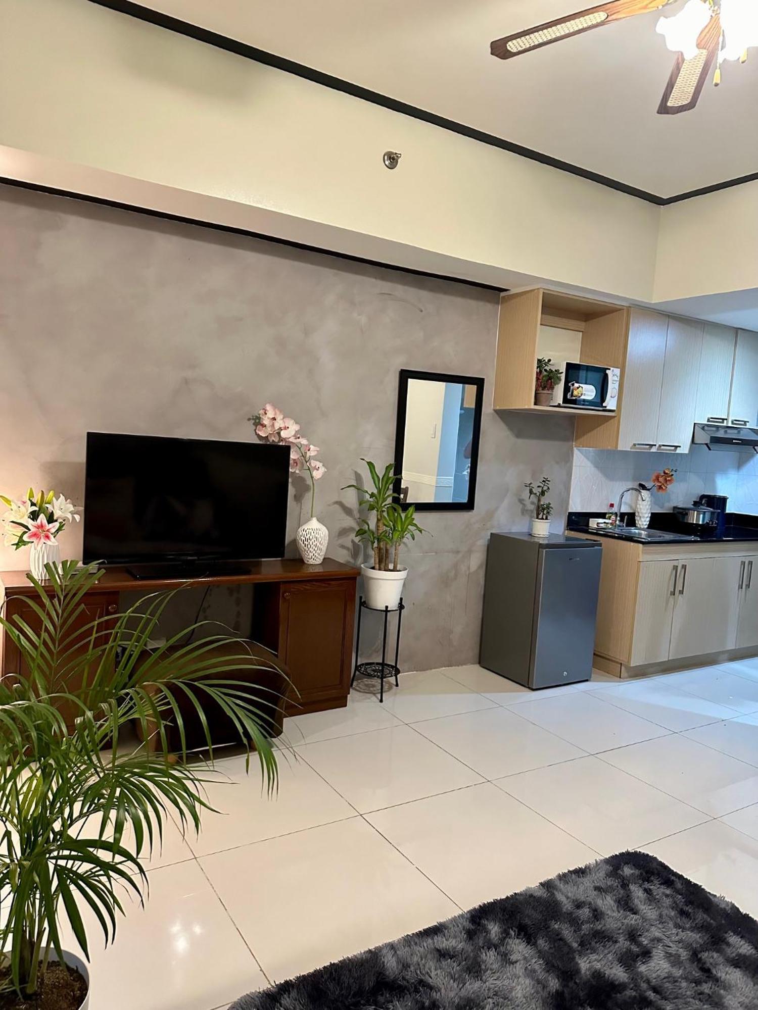 Luxury Suites At Brenthill Baguio City Exterior photo